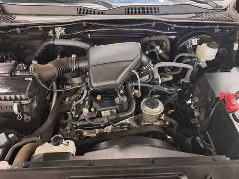 Used 2023 Toyota Tacoma SR w/ SR Convenience Package image 30