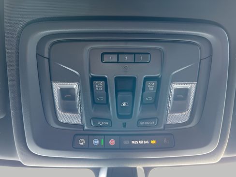 Used 2021 GMC Sierra 1500 AT4 w/ AT4 Preferred Package image 17