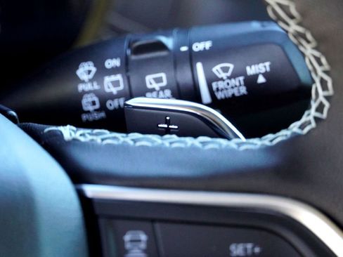 New 2025 Jeep Grand Cherokee Limited image 21