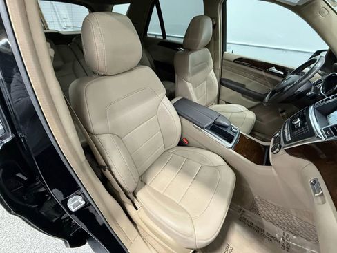 Used 2014 Mercedes-Benz ML 350 4MATIC w/ Premium 1 Package image 42
