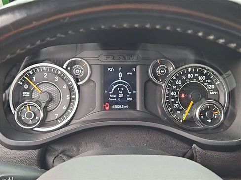 Used 2021 RAM 1500 Big Horn RWD image 11