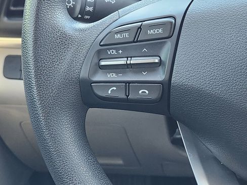 Used 2020 Hyundai Elantra SE w/ Cargo Package (C1) image 27