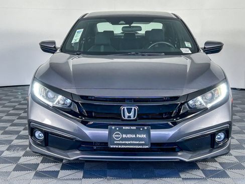 Used 2019 Honda Civic Sport image 2