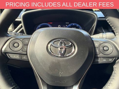 Used 2026 Toyota Corolla Cross AWD Hybrid w/ Convenience Package image 7