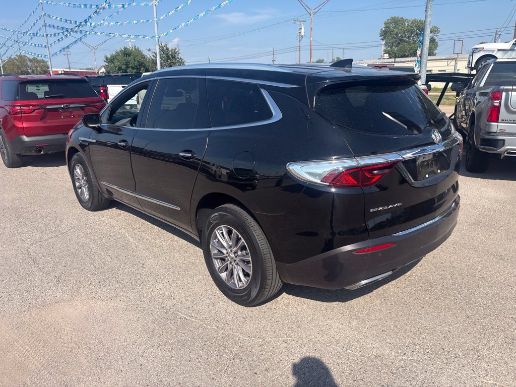 Used 2023 Buick Enclave Essence FWD image 6