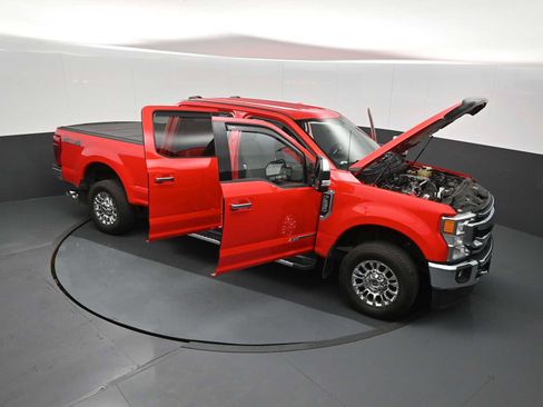 Used 2020 Ford F250 XLT w/ XLT Premium Package AWD/4WD image 37