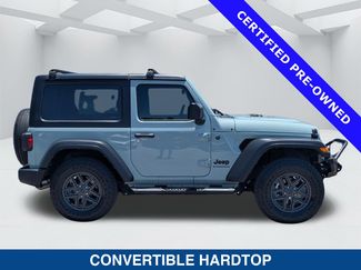 Used 2024 Jeep Wrangler Sport AWD/4WD video 3