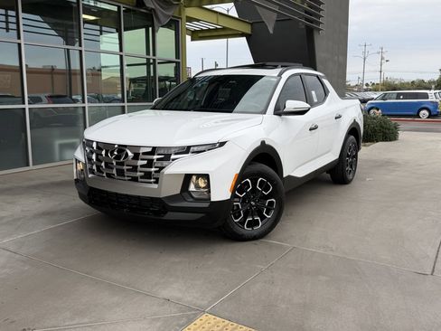 Used 2023 Hyundai Santa Cruz SEL w/ Activity Package image 2