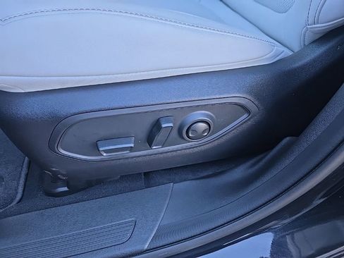 New 2026 Jeep Cherokee Limited AWD/4WD image 38