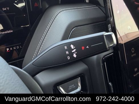New 2026 GMC Yukon AT4 Ultimate w/ LPO, Floor Liner Package AWD/4WD image 14