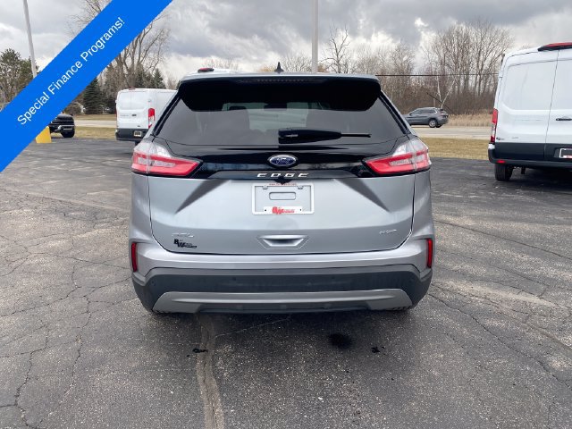 Used 2024 Ford Edge SEL AWD/4WD image 5