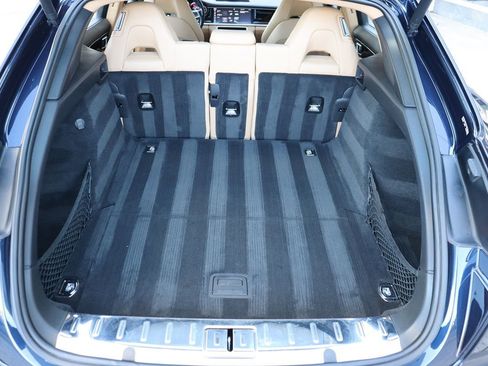 Used 2018 Porsche Panamera 4 image 55