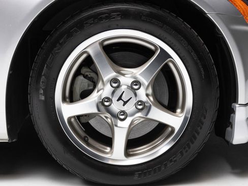 Used 2002 Honda S2000 image 44