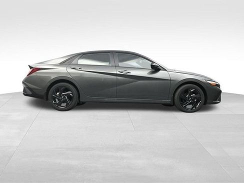 New 2026 Hyundai Elantra Sport FWD image 36
