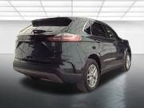 Used 2024 Ford Edge SEL w/ Convenience Package image 11