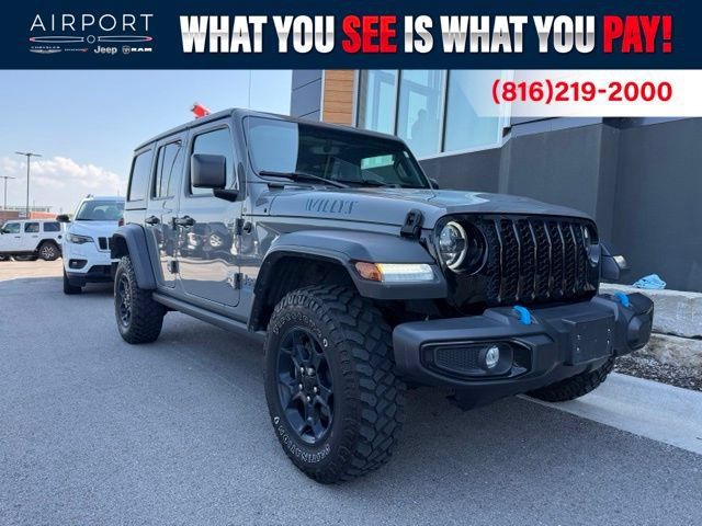 Used 2023 Jeep Wrangler Unlimited w/ Cold Weather Group AWD/4WD image 1
