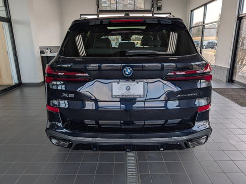 New 2026 BMW X5 xDrive50e w/ M Sport Package image 3