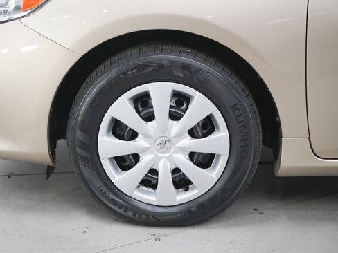 Used 2009 Toyota Corolla LE image 22