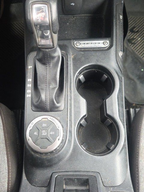 Used 2022 Ford Bronco 4-Door AWD/4WD image 27