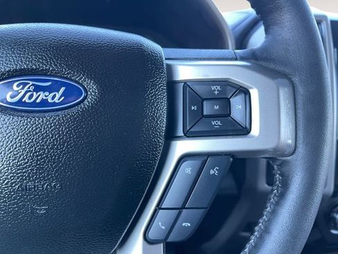 Used 2017 Ford F150 Lariat image 21