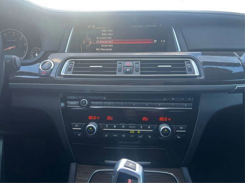 Used 2014 BMW 740Li image 14