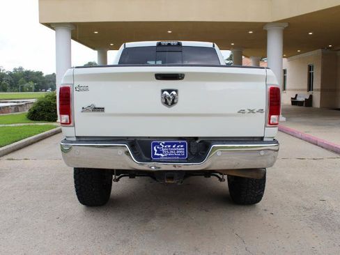 Used 2018 RAM 2500 Longhorn w/ Convenience Group AWD/4WD image 15