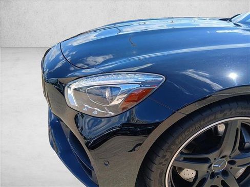 Used 2018 Mercedes-Benz AMG GT Roadster image 20