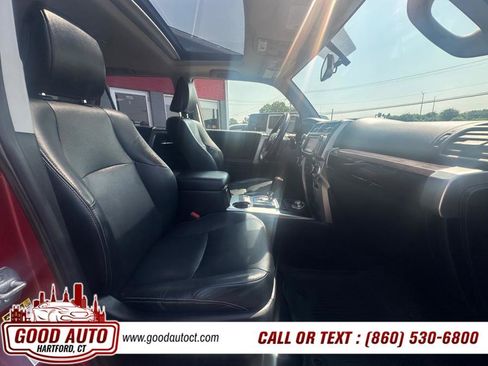 Used 2016 Toyota 4Runner Limited image 13