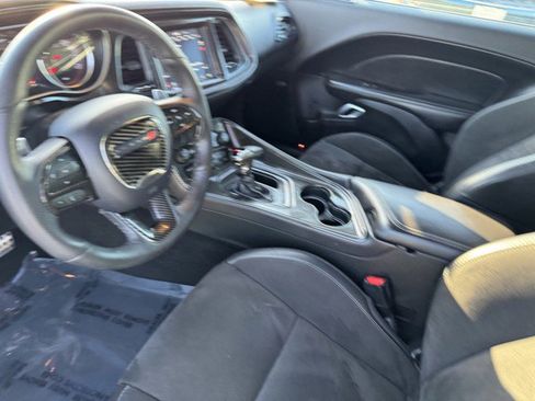 Used 2019 Dodge Challenger R/T Scat Pack w/ Plus Package image 13