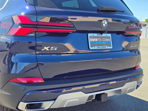 New 2026 BMW X5 xDrive40i AWD/4WD image 7
