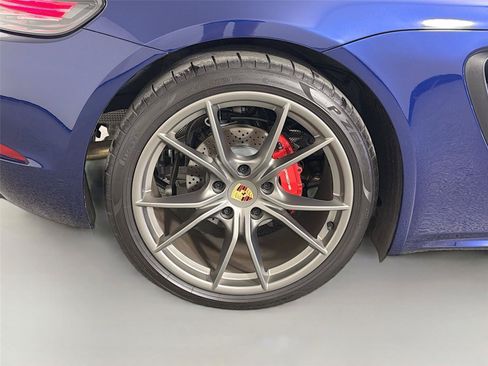 Certified 2025 Porsche 718 Boxster S RWD image 13