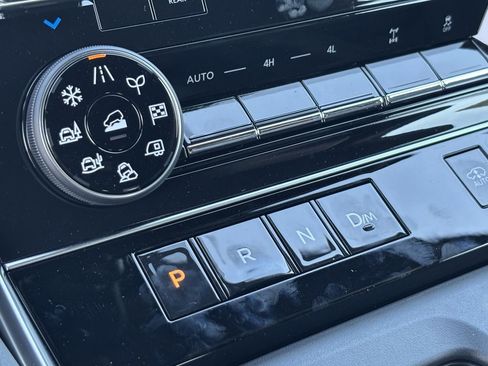 New 2026 Nissan Armada PRO-4X w/ Captain's Chari Seat Package image 19