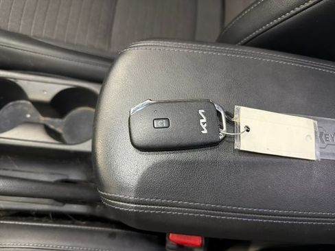 Used 2023 Kia Seltos S AWD/4WD image 27