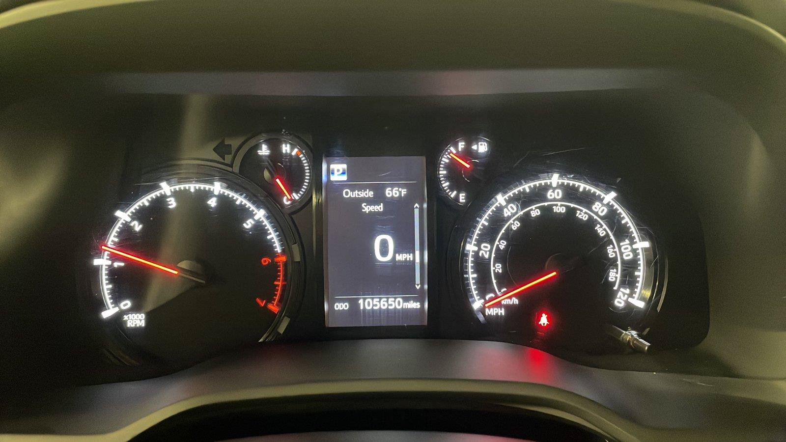 Used 2022 Toyota 4Runner SR5 AWD/4WD image 15