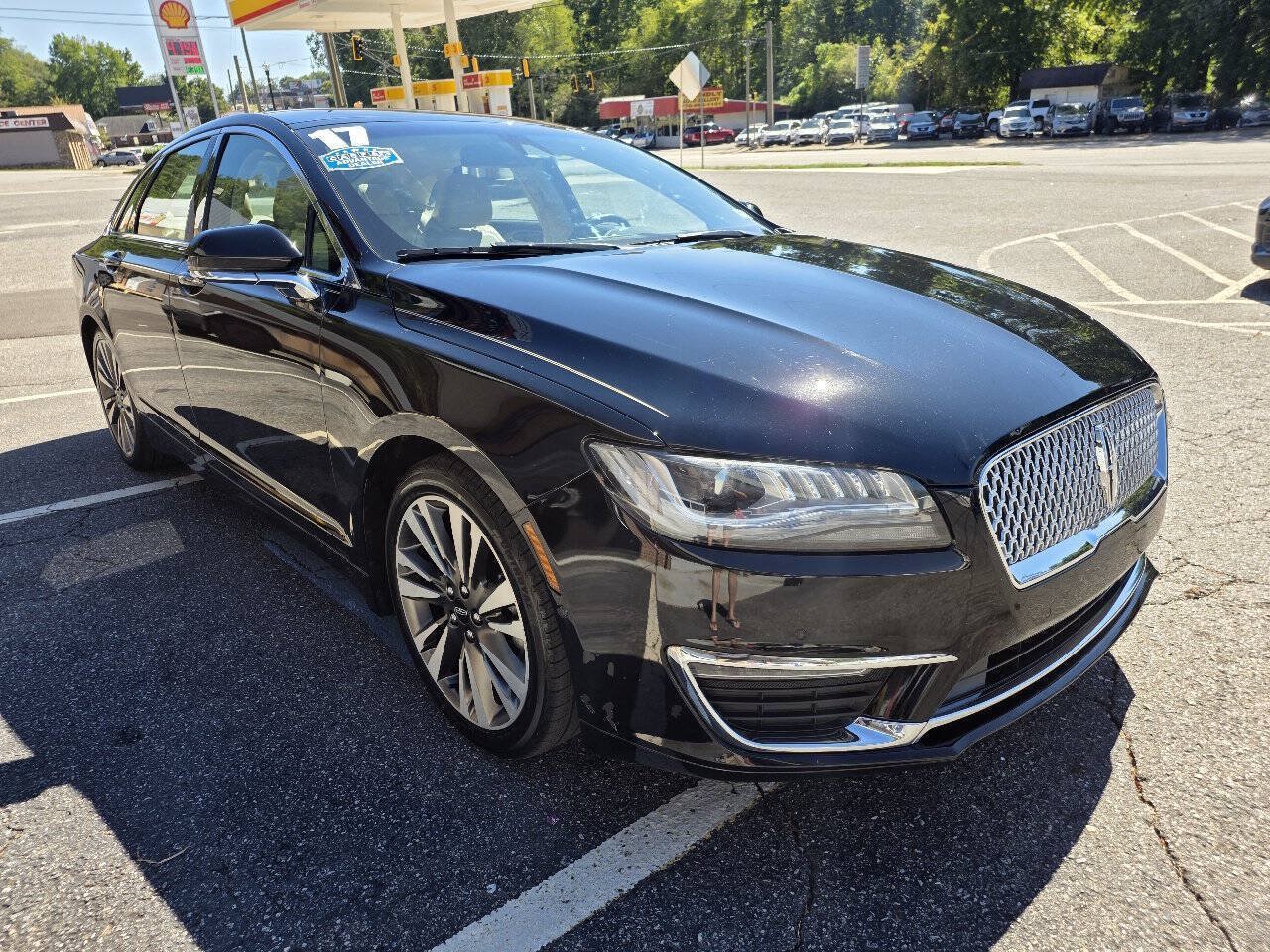 Used 2017 Lincoln MKZ Reserve w/ Technology Package AWD/4WD image 8