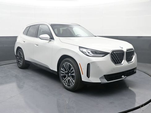 New 2026 BMW X3 xDrive30 w/ Premium Package AWD/4WD image 3