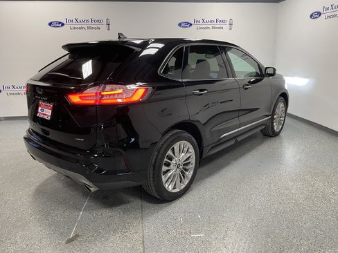 Used 2024 Ford Edge Titanium w/ Titanium Elite Package image 6
