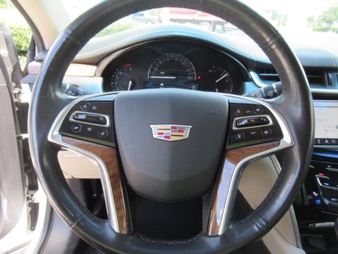 Used 2019 Cadillac XTS Luxury FWD image 21