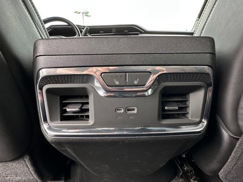 Certified 2024 GMC Sierra 2500 Denali Ultimate w/ Snow Plow Prep/Camper Package AWD/4WD image 29