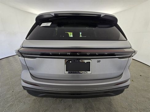 New 2026 Lincoln Nautilus Premier w/ Jet Appearance Package image 11