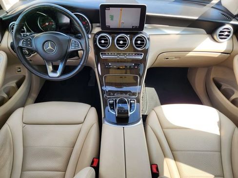 Used 2019 Mercedes-Benz GLC 300 image 27