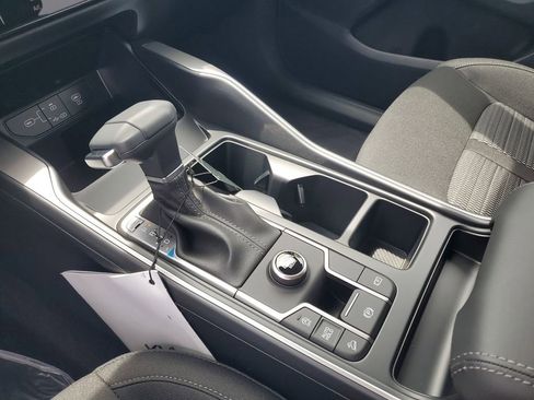 New 2026 Kia Sorento LX FWD image 18