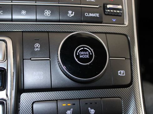 Used 2023 Hyundai Santa Fe SEL image 41