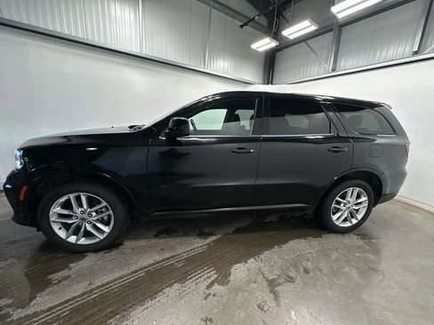 Used 2023 Dodge Durango GT image 2