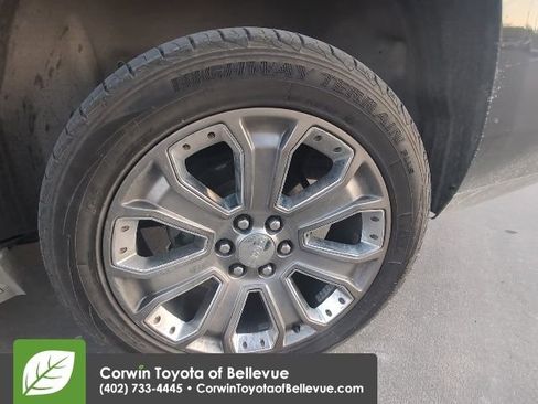 Used 2015 GMC Yukon Denali w/ Touring Package image 18