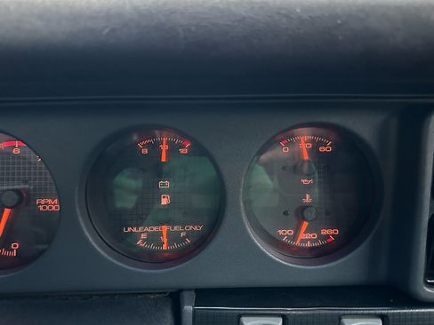 Used 1991 Pontiac Firebird Trans Am image 14