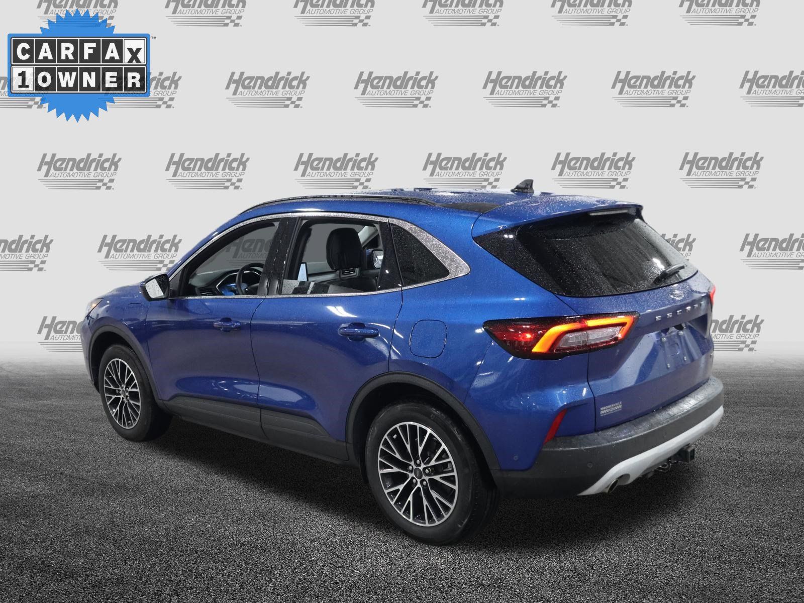 Used 2023 Ford Escape SE w/ PHEV Premium Package FWD image 7