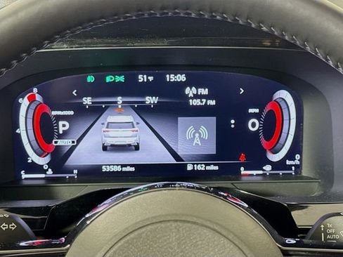 Used 2022 Nissan Pathfinder Platinum w/ Cargo Package image 21