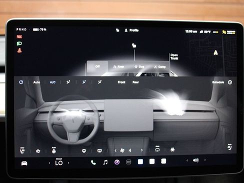 Used 2023 Tesla Model Y Long Range image 27