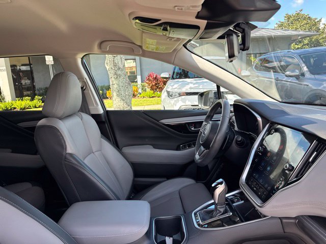 Used 2023 Subaru Outback Limited AWD/4WD image 11